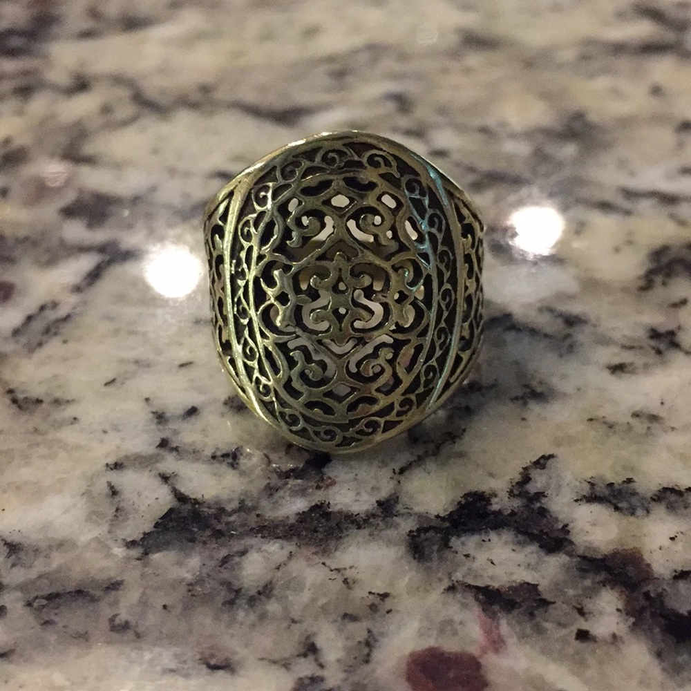 Premier Designs Jasmine ring
